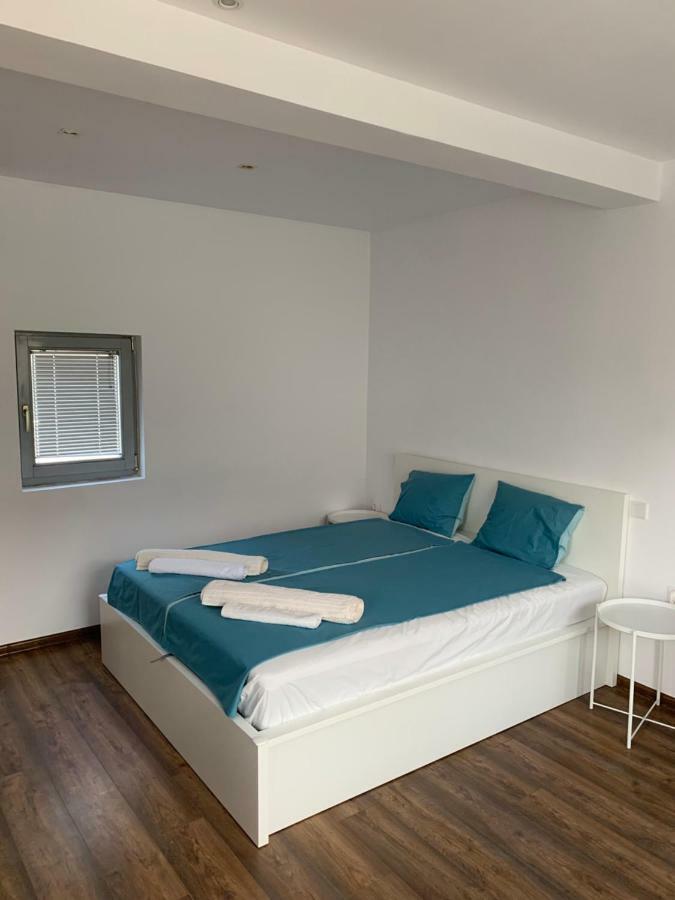 Lilia 4 Self-Check In Apartment Sofia Bagian luar foto